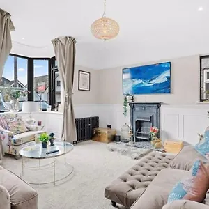 Holiday home Victorian Town House Central, Cheltenham